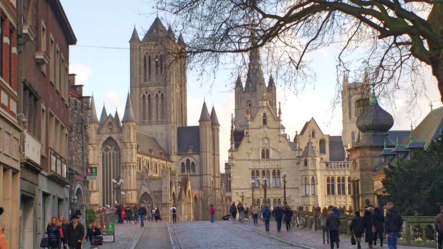Ghent: Guided City Tour with Food Tastings - The first tastings: food as a guide to local life