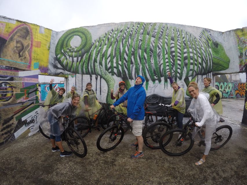 Ghent: Guided Urban Bike Tour - From the Center Toward Ghent’s Everyday Side