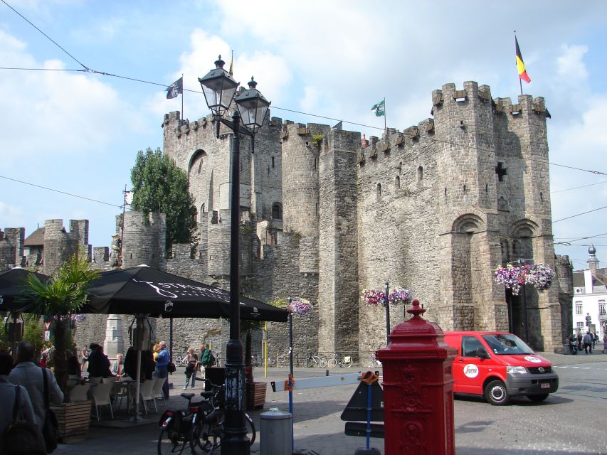 Ghent: Private 2-Hour Walking Tour - Graslei and Korenlei: Ghent’s picture-book opening
