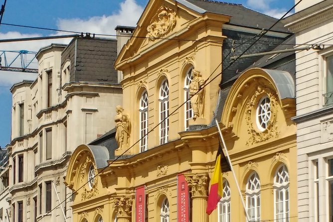 Ghent Walking Tour - City Highlights and Beyond Tradition - Graslei and Korenlei by the Water
