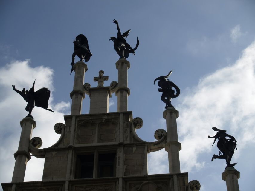 Ghent: Walking Tour from Friday Market to the Cathedral - Patershol and the Former Fish Market