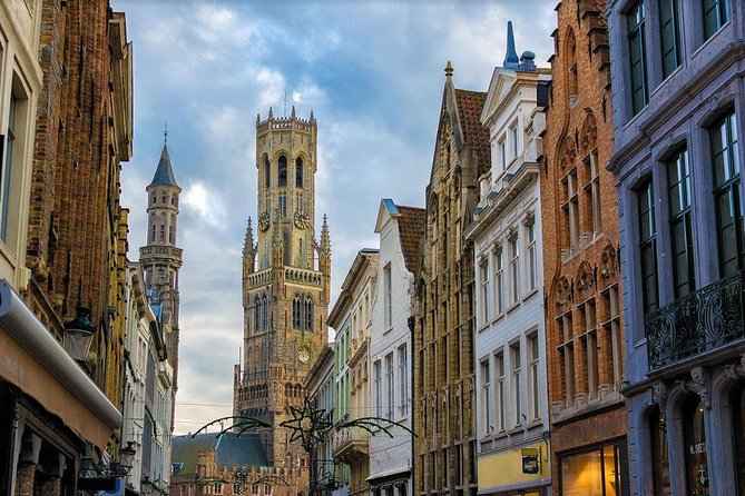 Guided tour of Bruges - The Church of Our Lady and Michelangelo’s sculpture