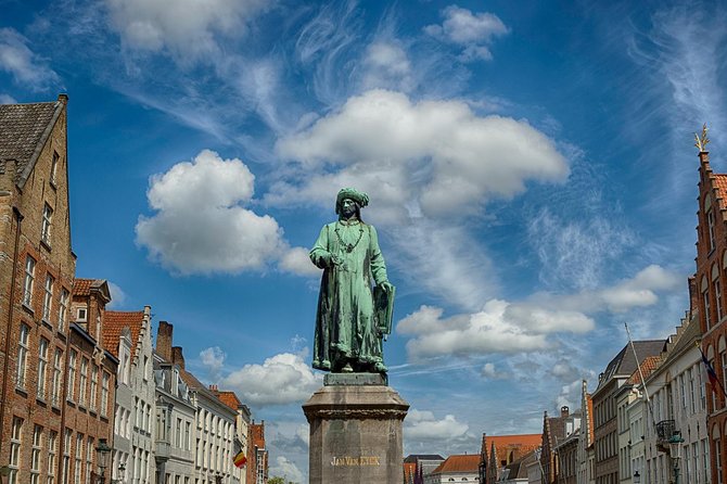 "Hidden Brugge" Photo Tour - 2hr open city tour & workshop - Sint-Janshuismolen and the calm finish near Kruispoort