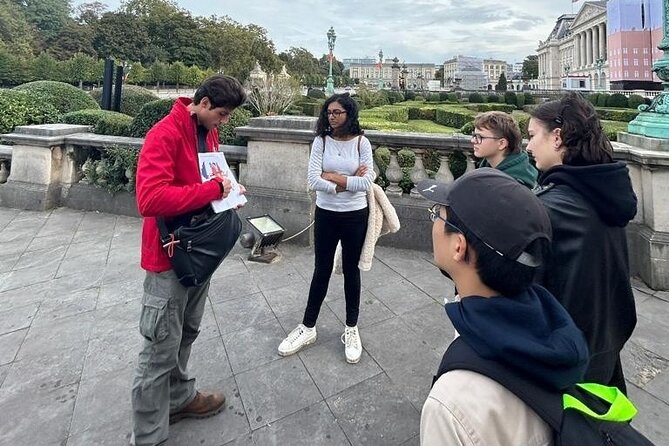 Historical Walking Tour: The Story of Brussels - by Legends - Manneken Pis and Brussels humor