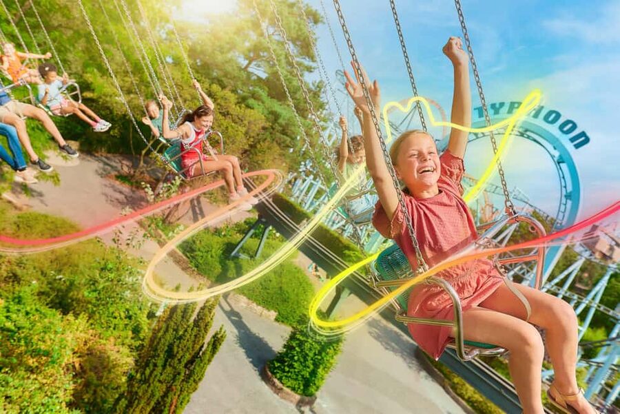 Lichtaart: Bobbejaanland Entry Ticket - What your €32 ticket covers