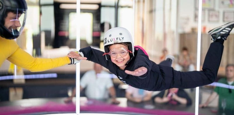 Luxembourg : Indoor Skydiving - Getting Ready: Clothing and Equipment