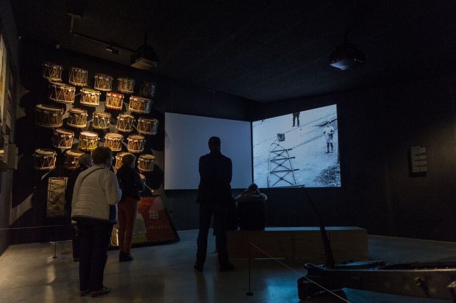 Mons : the Mons Memorial Museum - From medieval warfare to modern conflict