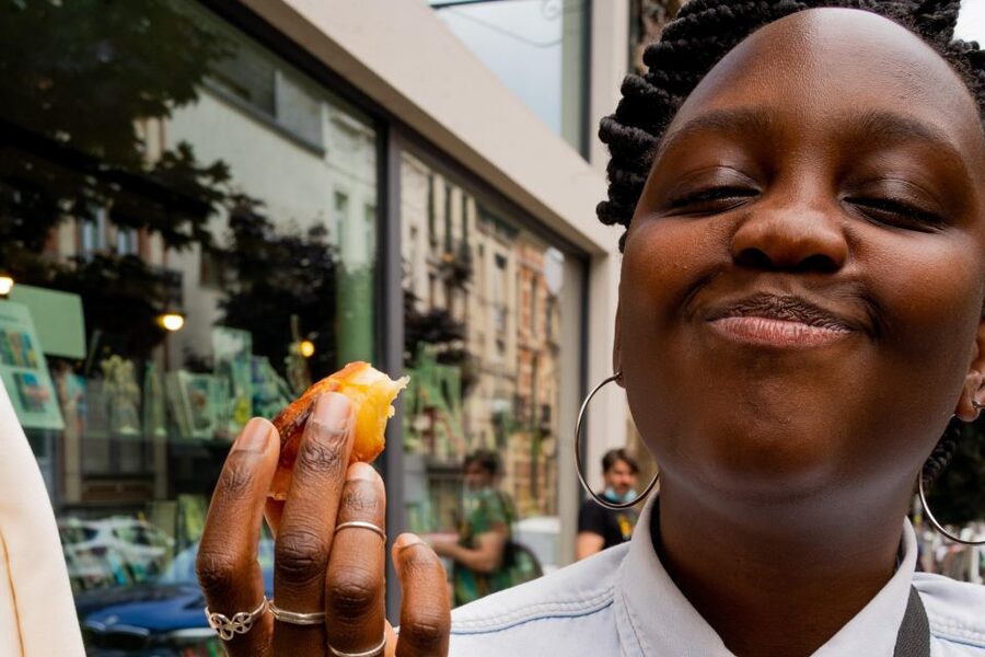 No Diet Club - The best food in Ixelles area ! - Pastéis de nata and halloumi fries add variety