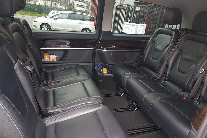 Private Arrival Transfer from Brussels Airport or city to Antwerp with Business car - What the business car service includes