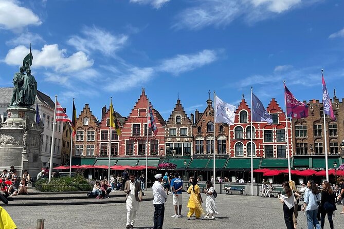 Private Arrival Transfer from Brussels Airport to Bruges with Business car - Leaving Brussels Airport without the usual airport fuss