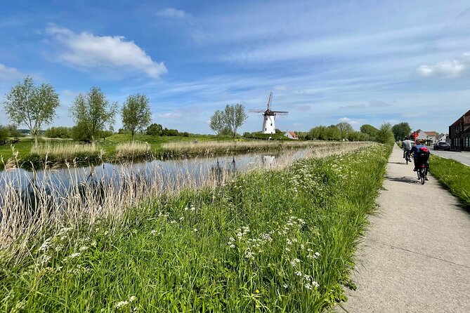 Private Bruges Countryside Cycling Tour to Damme with Guided Walk - What makes this Bruges to Damme ride worth considering