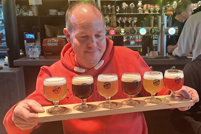 Private Bruges Food Tour: 8 Tastings of Local Delicacies - Chez Vincent: Belgian fries, served to share