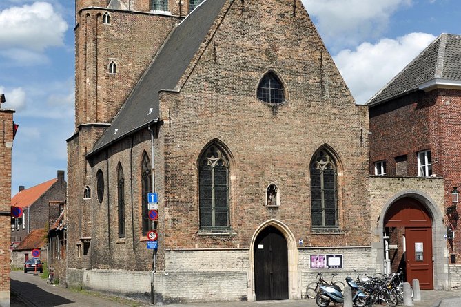 Private Bruges Historical Walking Tour with Chocolate Treat - Jan Van Eyckplein and the northern lanes