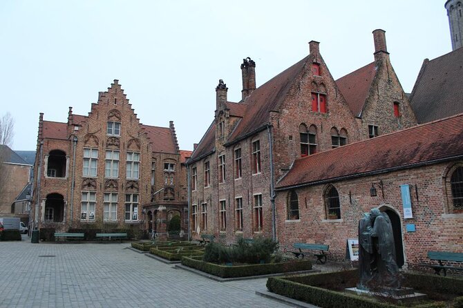 Private Bruges’ Iconic Sites and Chocolate Tasting Tour - Five things worth knowing before you book