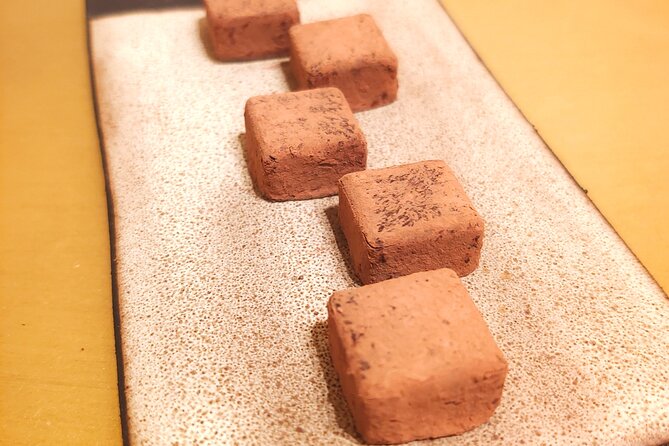 Private Chocolate Experience in Ghent - Cacao beyond the finished bar