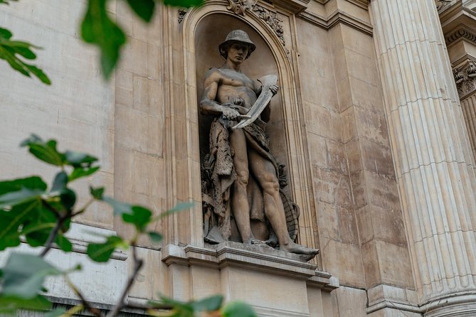Private City Kickstart Tour: Brussels - Grand Place, taverns, and old Brussels