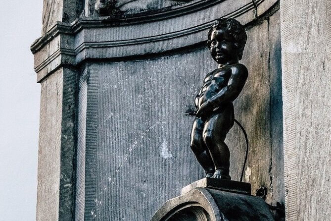 Private Historical Tour: Highlights of Brussels - Saint-Géry brings a modern neighborhood into view