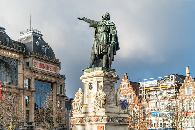 Private Historical Tour: The Best of Ghent - Vrijdagmarkt and the memory of resistance