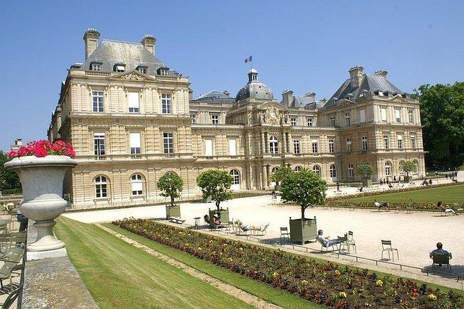 Private tour : Luxembourg & Dinant from Brussels Full day - What the private vehicle adds to the day