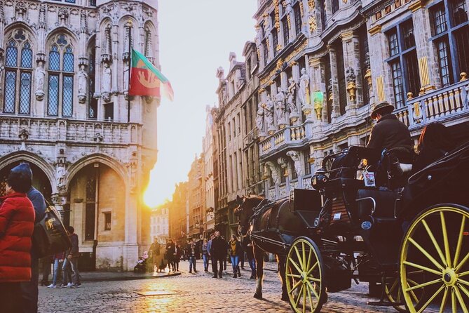 Private Tour: The Dark Side of Brussels - Petit Sablon and its 48 guild statues