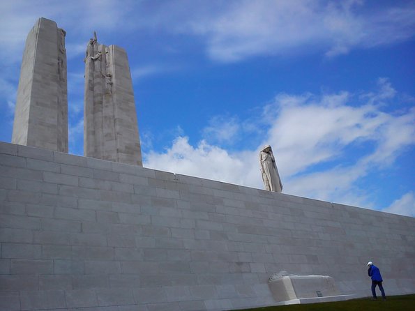 Private Vimy and Belgium Canadian Battlefield Tour from Bruges - Saint Julien and the Brooding Soldier