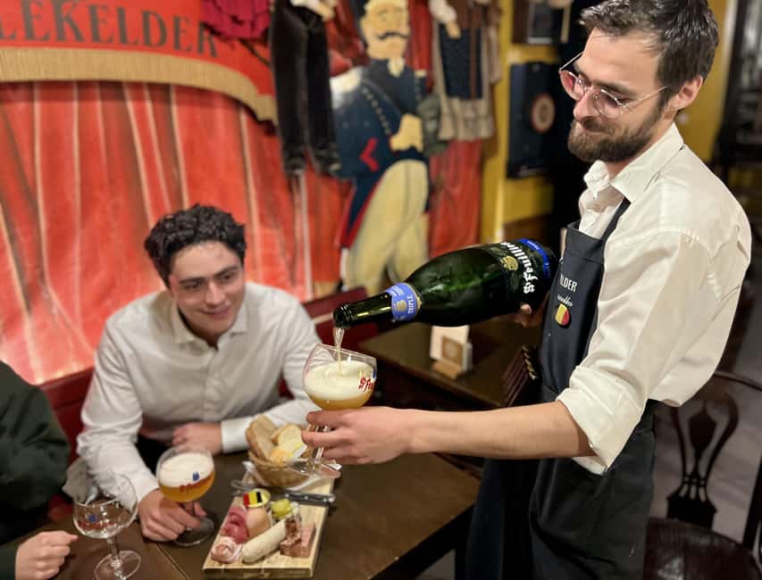 Secret Food Tours Brussels - Grand Place gives the food some context