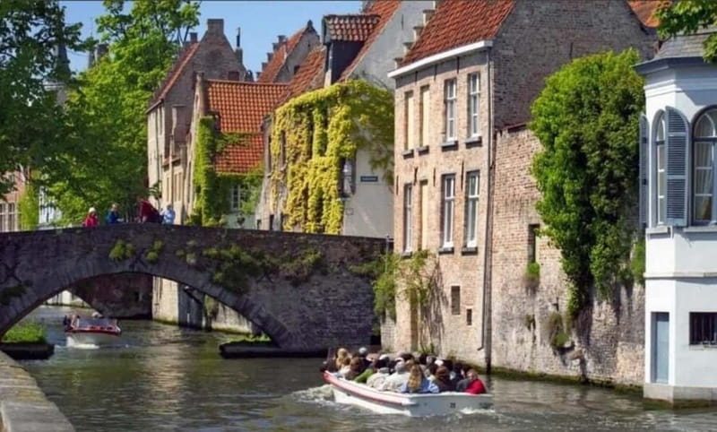 Small-Group Bruges Tour with opt Canal Cruise from Zeebrugge - Key points at a glance