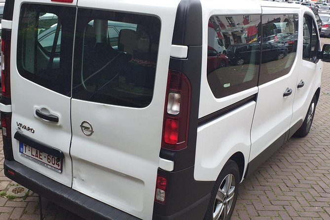 Standard Minivan from Brussels airport to city of Antwerp - Who should book this minivan transfer?