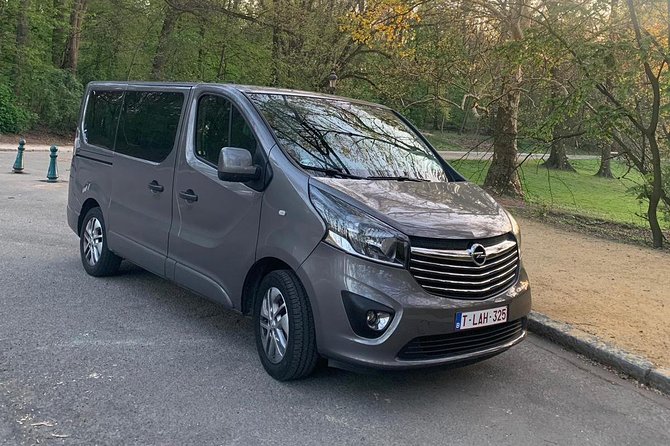 Standard Minivan from Brussels airport to city of Antwerp - Booking details that deserve attention