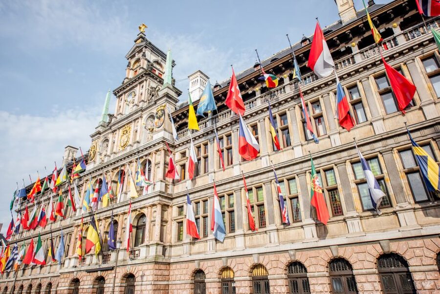Surprise tour of Antwerp guided by a Local - Should you book the Surprise Tour of Antwerp?