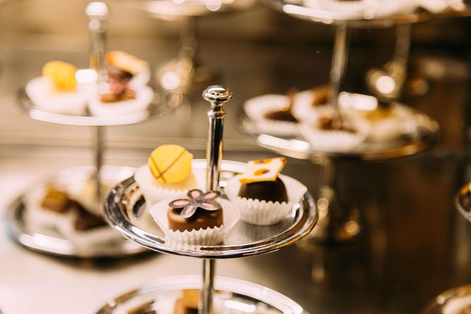 The 10 Tastings of Bruges With Locals: Private Food Tour - What you might actually taste