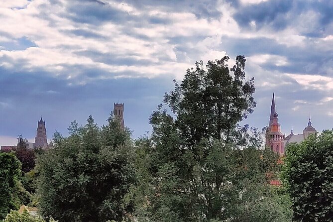 Tour of Historical Bruges knowing The Jerusalem Chapel - Lace, folklore, and old city walls