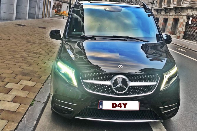 Transfer Brussels Airport -> Antwerp MB V-CLASS 7 PAX - Leaving Brussels Airport at Zaventem