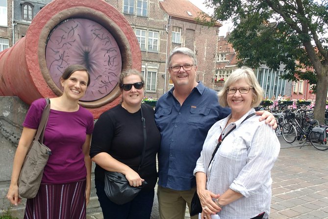 Walking food tour: Introduction to Ghent through food - Pace, group size, and practical comfort