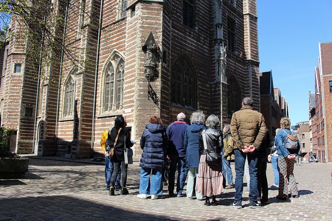 Walking Tour: Highlights of Antwerp - What the guides add to the walk
