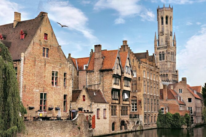 Walking tour of Bruges with boat option and/or beer tasting - Minnewater Lake and the Beguinage
