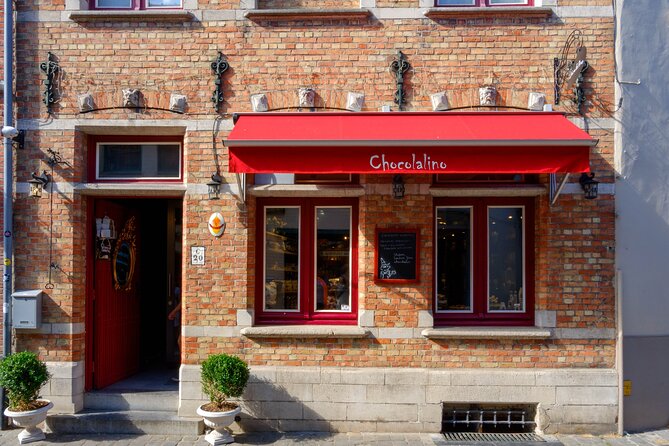 Walking tour of Bruges with boat option and/or beer tasting - Rozenhoedkaai, the postcard view