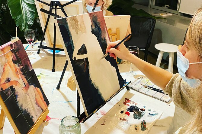 Wine and Painting Workshop Experience in Brussels - Meeting Maricela at Rue de Flandre 94