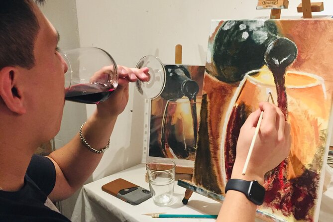 Wine and Painting Workshop Experience in Brussels - Wine, coffee, and a casual studio atmosphere